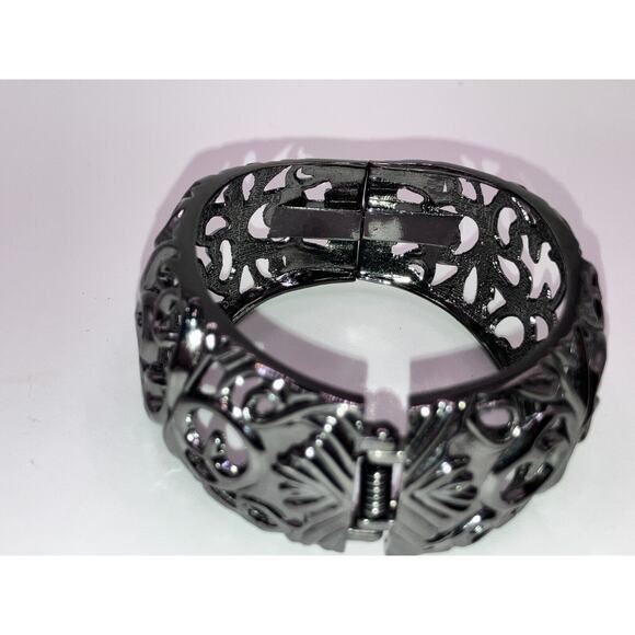 Gunmetal Floral Vine Openwork Clamper Hinged Classic Garden Party 2.75" Bracelet - Picture 7 of 8